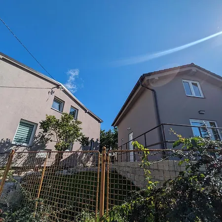 Apartmán U Lazara *