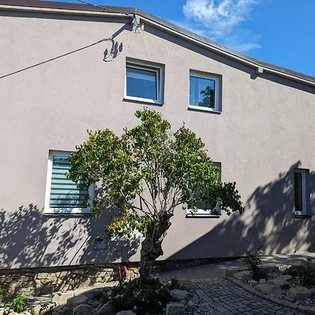 U Lazara Apartmán