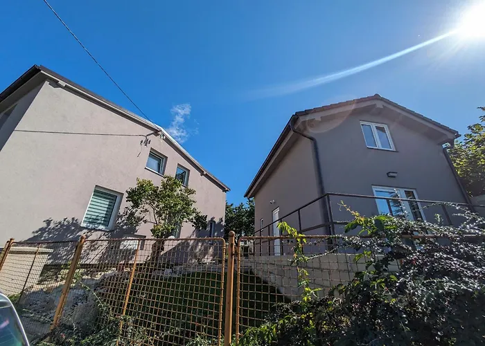 Apartament U Lazara *